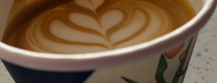 IDMI Coffee Roasting Co. is one of Heshamさんのお気に入りスポット.