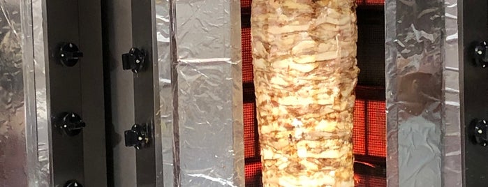 Shawarma Classic is one of Hesham : понравившиеся места.
