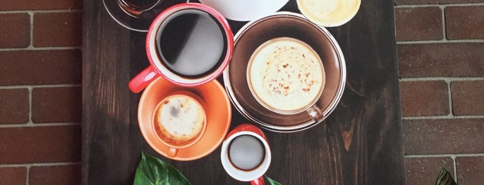 Abaq Coffee Roasters is one of Posti che sono piaciuti a Hesham.