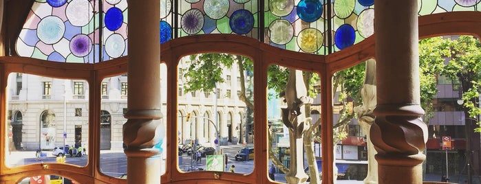 Casa Batlló is one of Orte, die Anna gefallen.