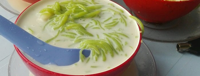 Restaurant Ansari Famous Cendol is one of Favorite Food.