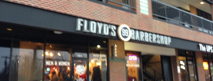 Floyd's Barbershop is one of Tempat yang Disukai John.