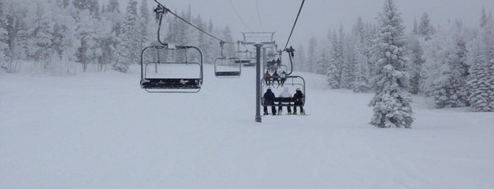 Sunshine Express Chairlift is one of Lugares favoritos de SPQR.