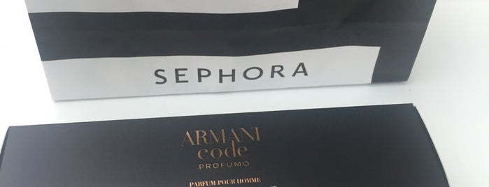 SEPHORA is one of Meteさんのお気に入りスポット.