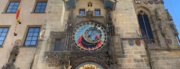 Pražský orloj is one of สถานที่ที่ Stacy ถูกใจ.