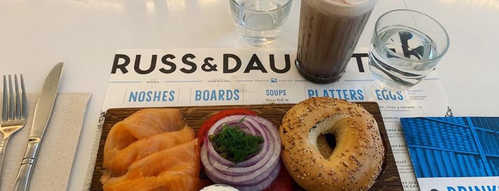 Russ & Daughters Café is one of Stacy 님이 좋아한 장소.