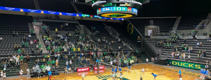 Matthew Knight Arena is one of Locais curtidos por Stacy.