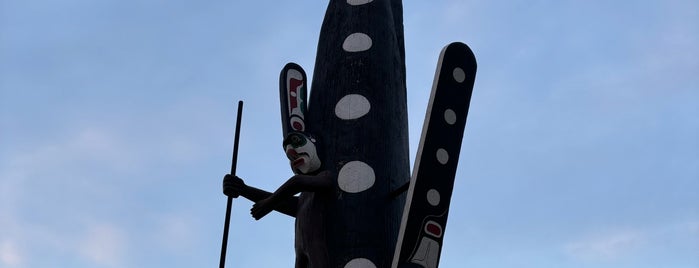 Kwagulth Totem Pole is one of Must do !.