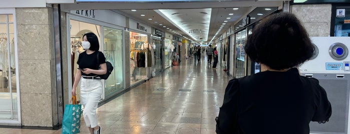 Seomyeon Underground Mall is one of busan.