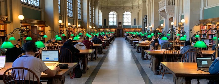 Boston Public Library is one of Tempat yang Disukai Stacy.