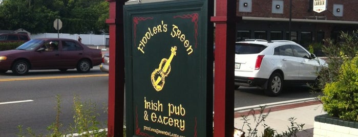 Fiddler's Green Irish Pub & Eatery is one of Places to Play Live Trivia in Orlando Area.