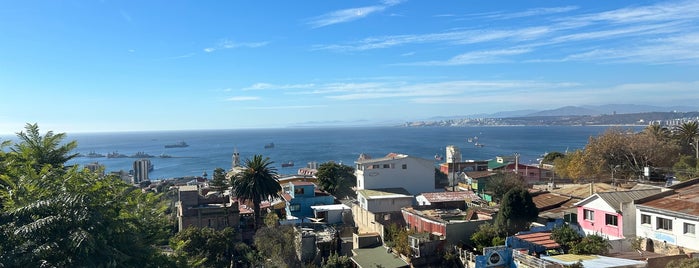 Casa Museo La Sebastiana is one of Valparaíso.