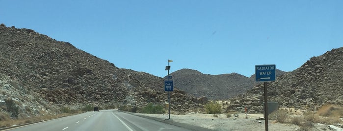 San Diego / Imperial County Line is one of Borrego Springs.