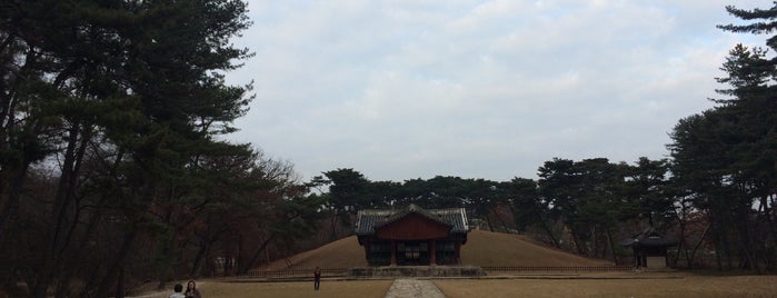 희릉(중종왕비 장경왕후릉) / 禧陵 / Huireung is one of 조선왕릉 / 朝鮮王陵 / Royal Tombs of the Joseon Dynasty.
