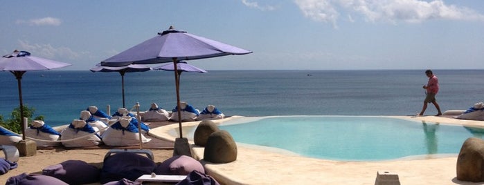 EL Kabron Cliff Club is one of Bali's Top Spots = Peter's Fav's.