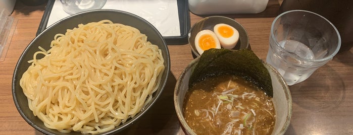 つけめん 新宿 達翁 is one of 食事.