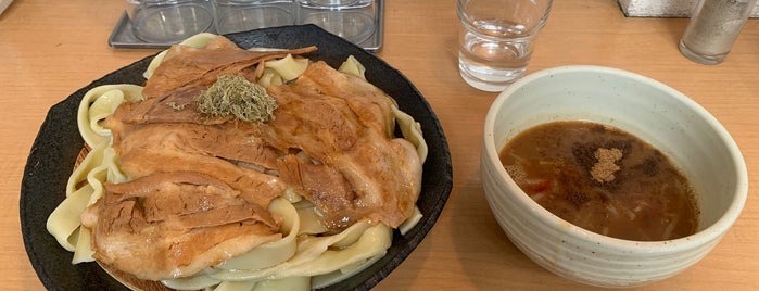 とろ肉つけ麺 魚とん is one of Ramen 2.