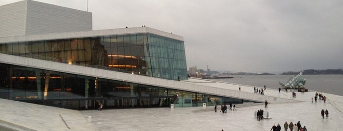 Оперный театр Осло is one of Oslo.