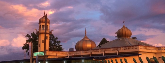 Masjid Pekan Keningau is one of Masjid & Surau,MY #6.