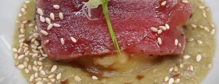 Chirashizushi Sushi~Bar is one of molones Coruña.