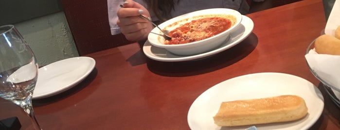 Olive Garden is one of Places at which we like to eat..