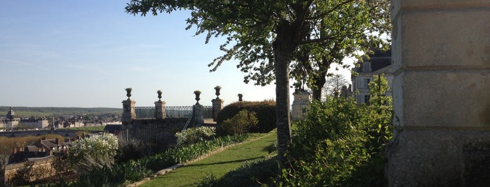 Jardins de l'Évêché is one of FRANCE 3.
