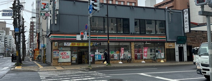 7-Eleven is one of Sapporo shopping.