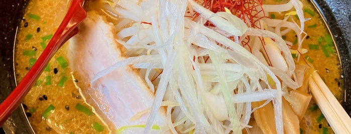 麺屋月影 法木作店 is one of 中華.