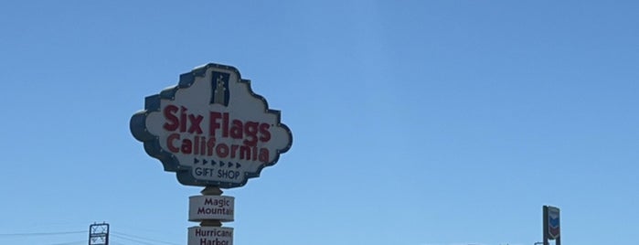 Six Flags Sign is one of California 2014.