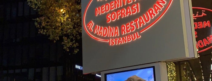 Burak Czn Resturant is one of Özgür 님이 저장한 장소.