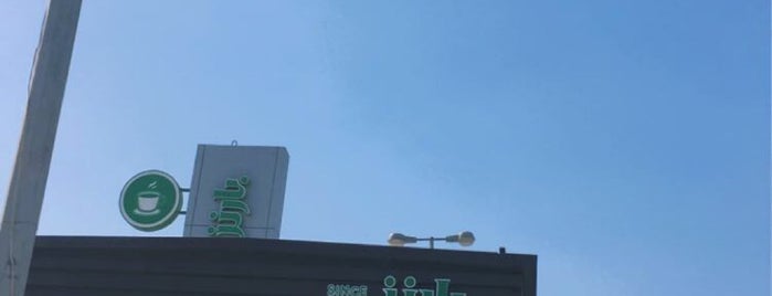 بارنيز محطه الشميسي barn cafe shamaisi gas station is one of Loda 님이 좋아한 장소.