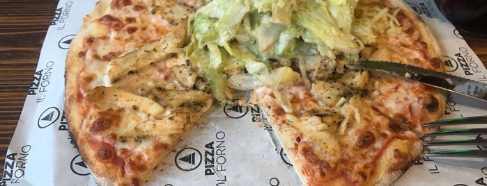 Pizza Il Forno is one of สถานที่ที่ Deniz ถูกใจ.