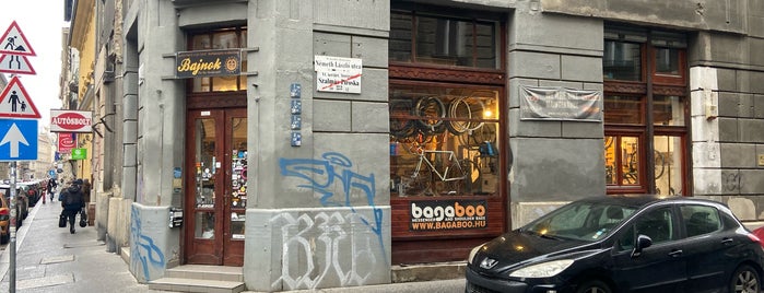 Bajnok Fixie and Single Shop is one of Orte, die Tibor gefallen.