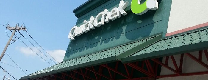 QuickChek is one of Lugares guardados de Martel.