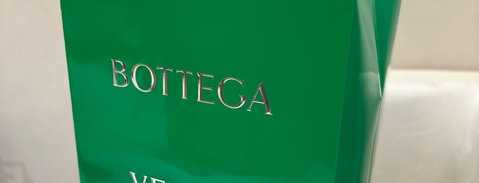 Bottega Veneta is one of near my apartment.