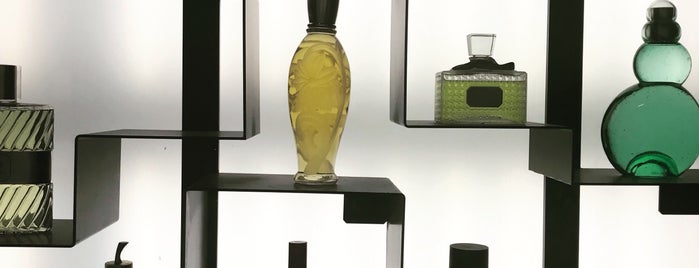 Fragrance Museums