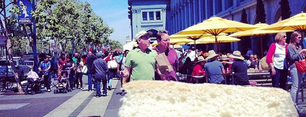 Ferry Plaza Farmers Market is one of Lunch and Libations Near Mad Valley.