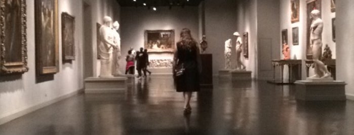 Los Angeles County Museum of Art (LACMA) is one of Lugares favoritos de Lily.