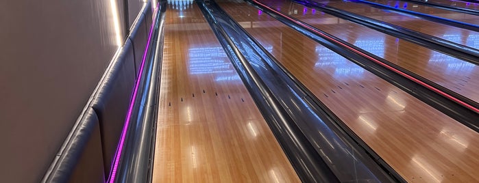 Yalla Bowling is one of Abud M's Saved Places.