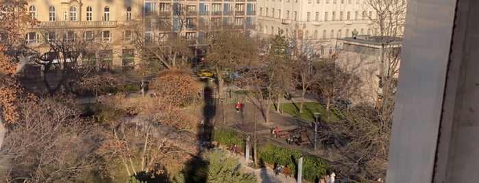Városháza Park is one of Budapest 🇭🇺.