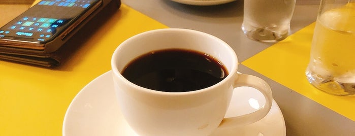 Daphne Coffee is one of tkyo.