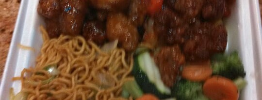 Panda Express is one of Tyler 님이 좋아한 장소.