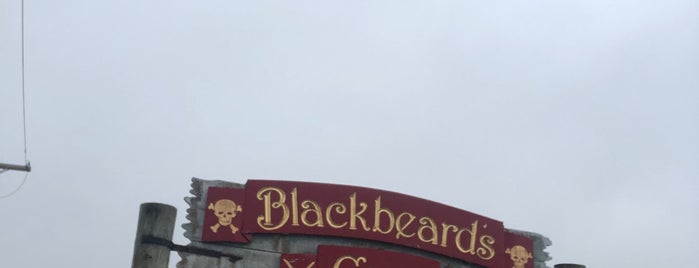 Blackbeard's Cave is one of Julie's things to do.