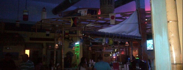 Tangerine Caribbean Grill is one of Beach Bars.