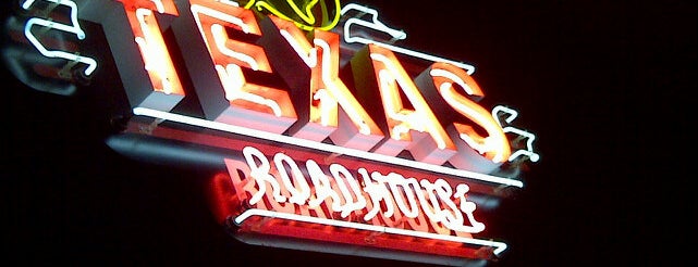 Texas Roadhouse is one of Tempat yang Disukai Christina.