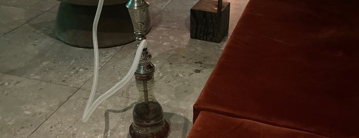 Almosafer Lounge is one of طرب ولاونجات.