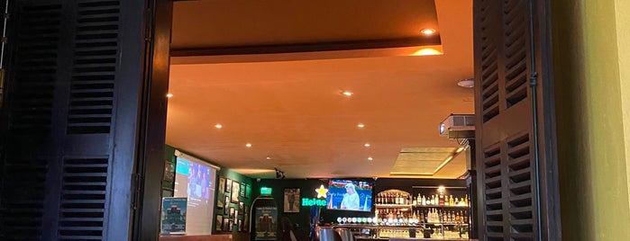 The Shamrock Irish Pub is one of Posti che sono piaciuti a GezginGurme.