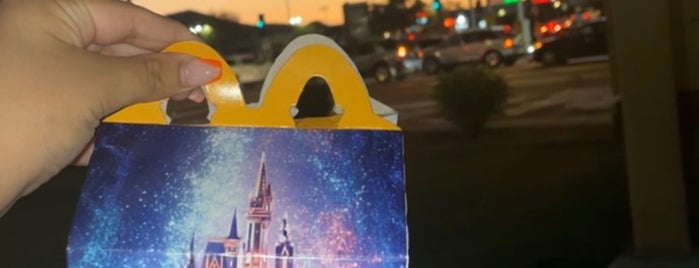 McDonald's is one of Must-visit Fast Food Restaurants in Phoenix.