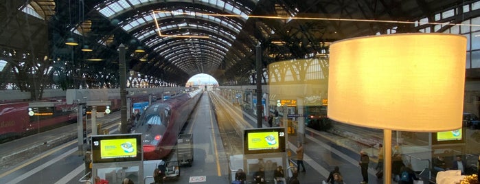 Obicà Centrale is one of Milano - Pranzo.