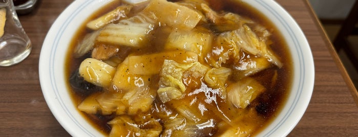 中華料理 栄楽 is one of TOKYO-TOYO-CURRY 2.